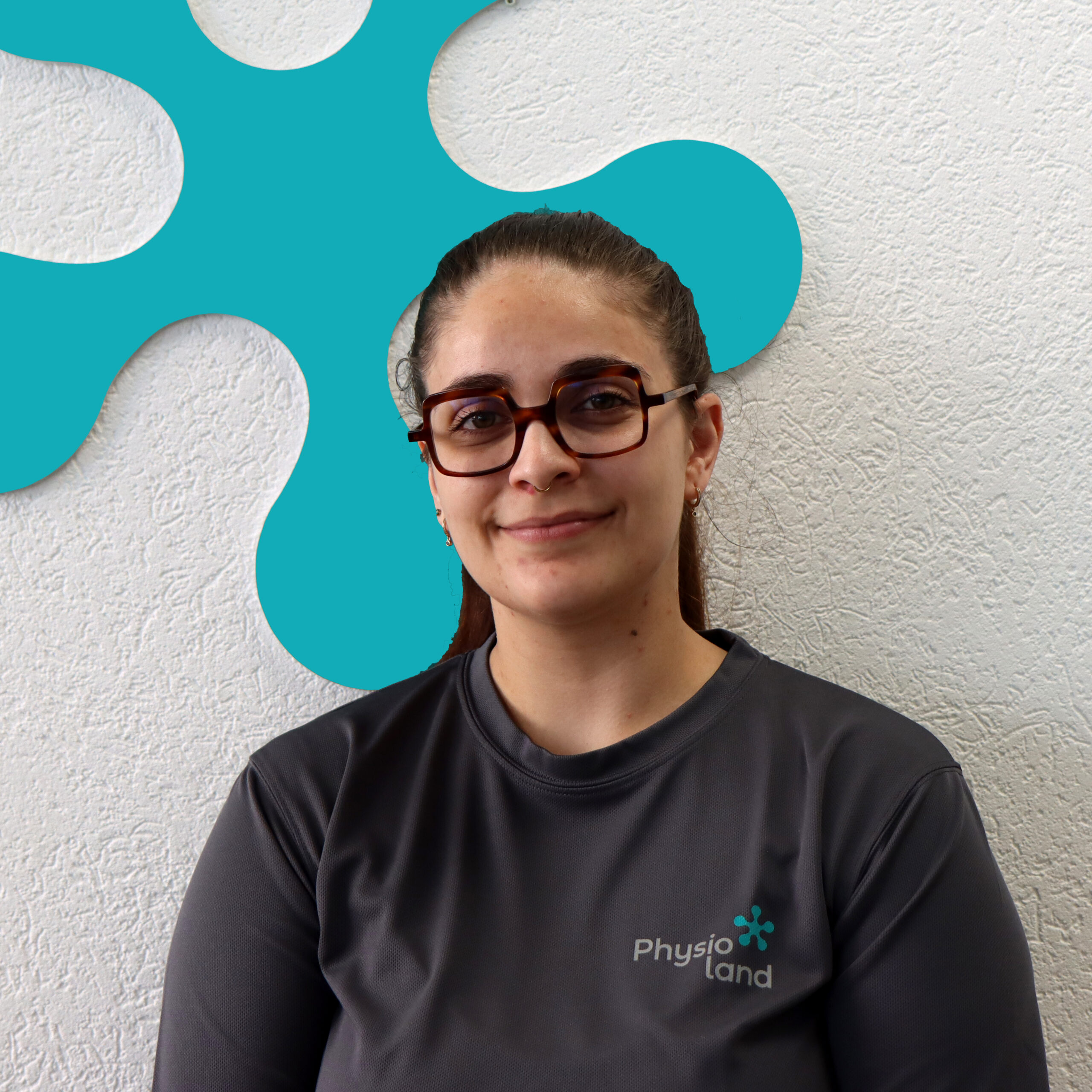 Louna Azevedo, ergothérapeute pédiatrique chez Physioland.